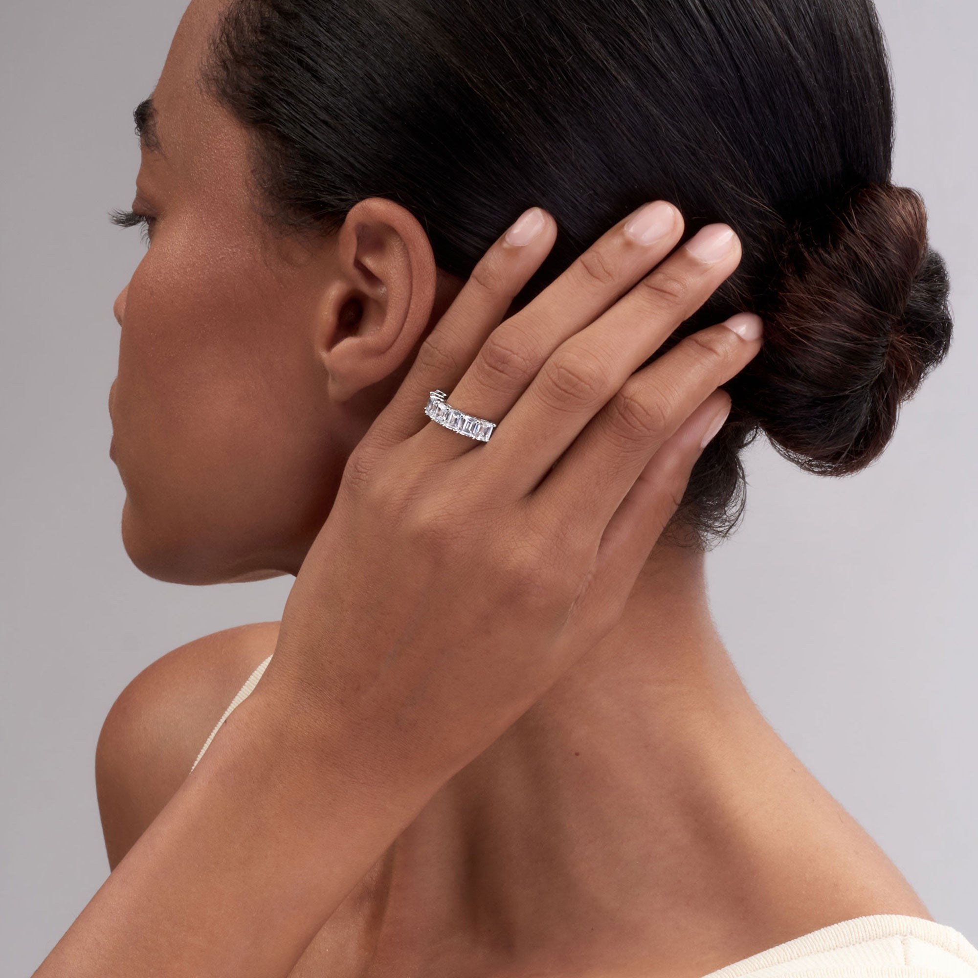 Emerald Anniversary Ring (1.5CT)