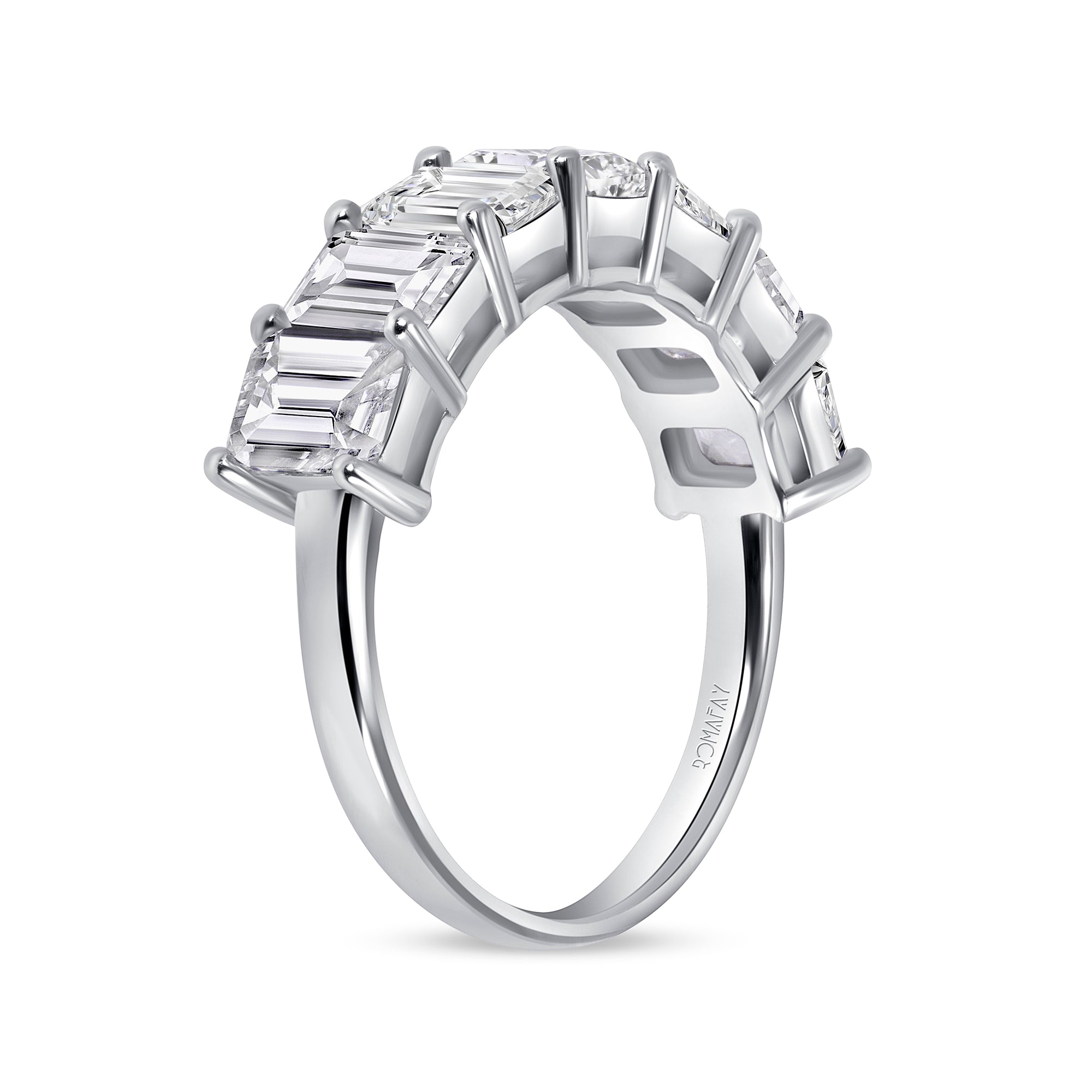 Emerald Anniversary Ring (1.5CT)