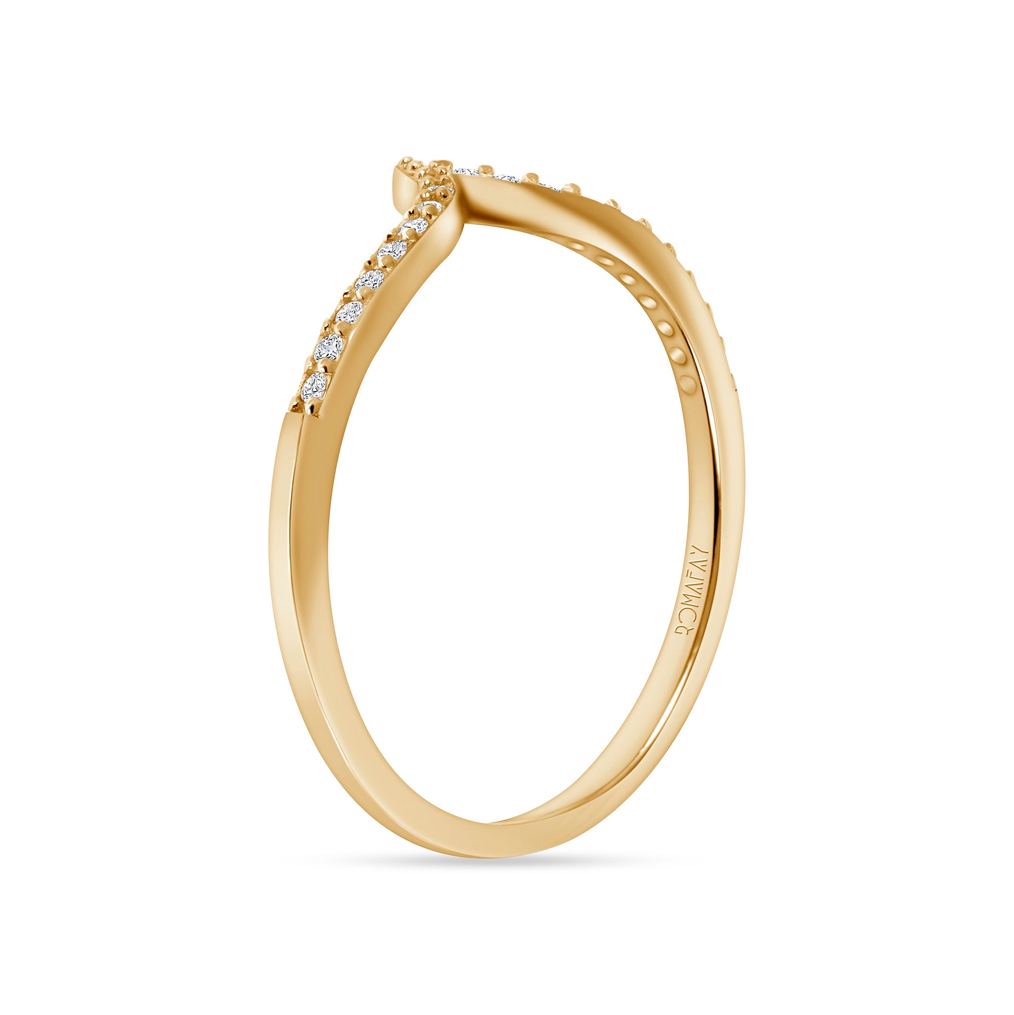 Chevron Round Pavé Stacking Ring